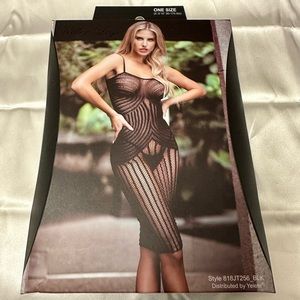 NWT BLACK LINGERIE QUEEN SIZE SEE PICTURES 🖤